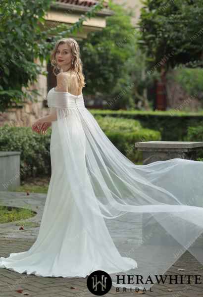 Plunging V-neck Beaded Wedding Dress Wäre Rare