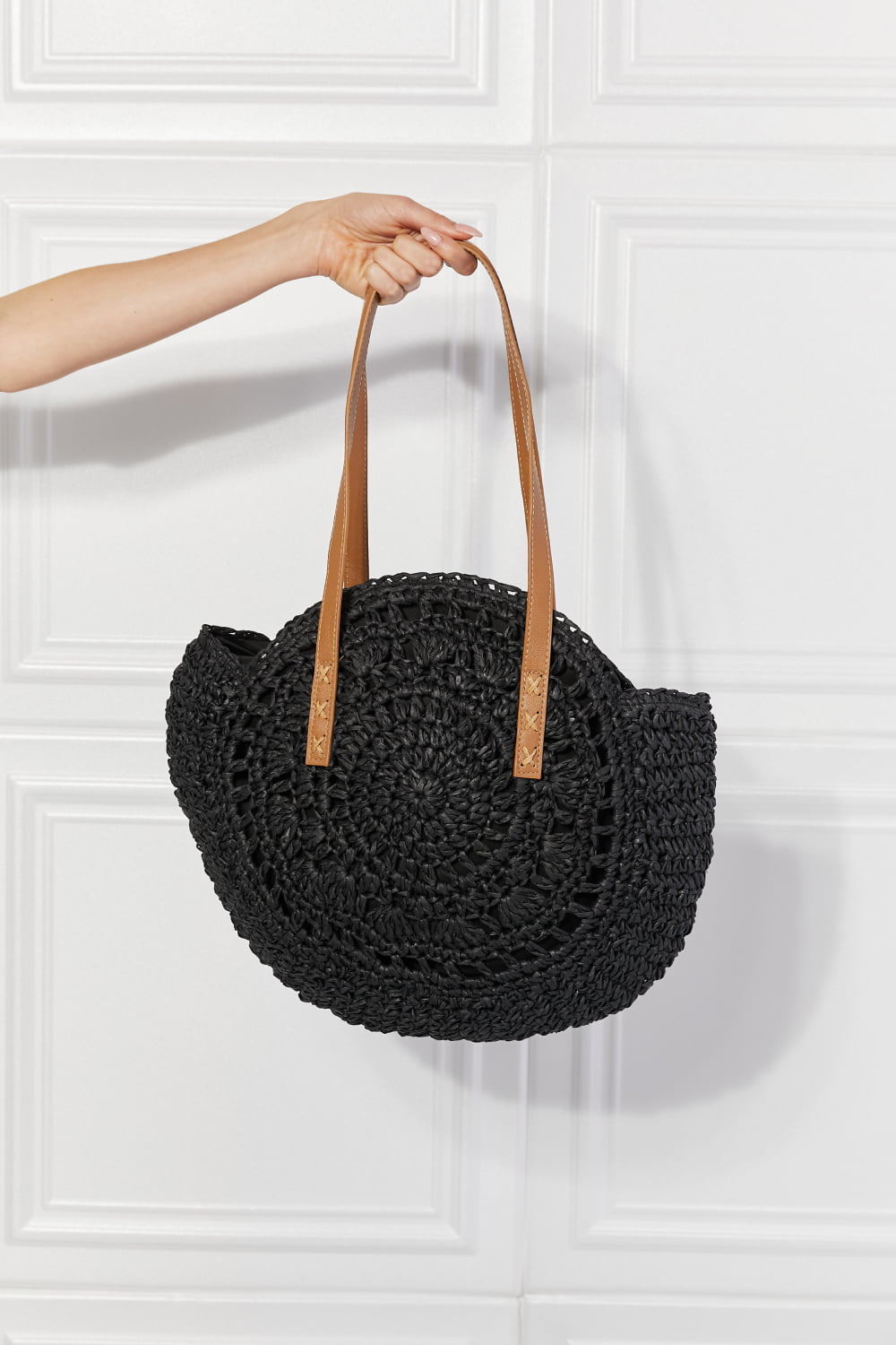 C'est La Vie Crochet Handbag in Black