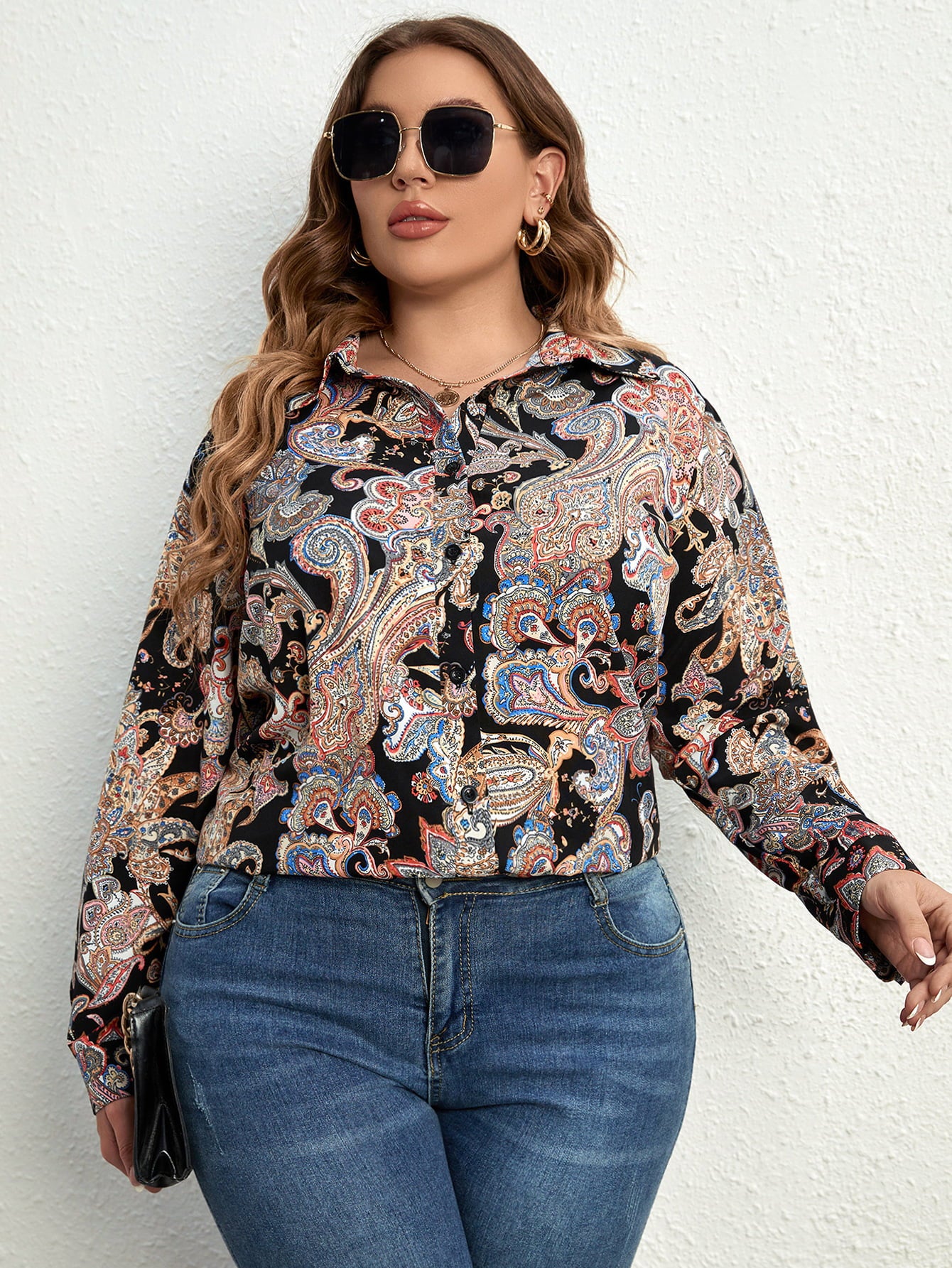 PLUS SIZE COLLARD NECK BLOUSE