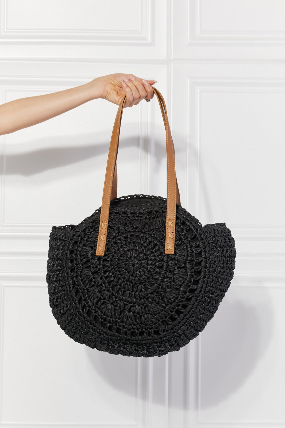 C'est La Vie Crochet Handbag in Black
