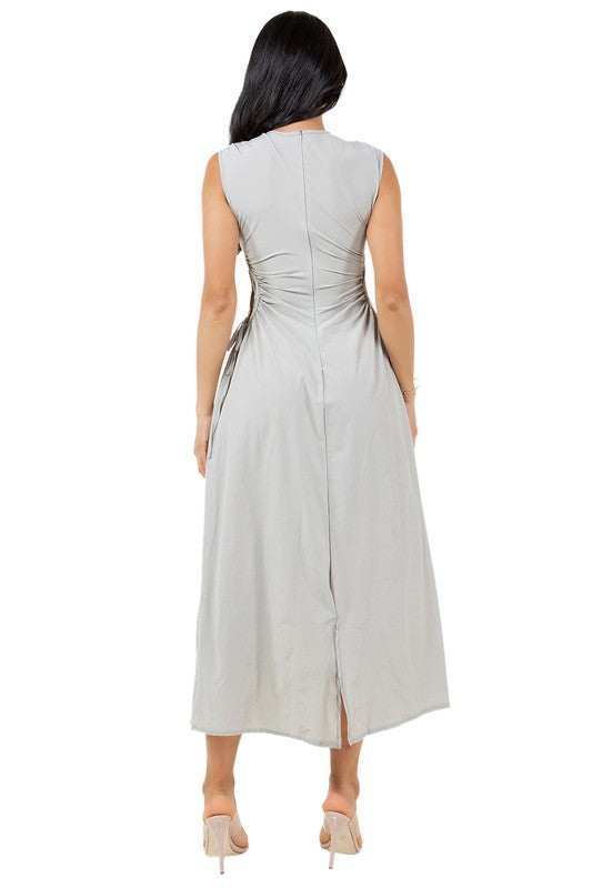 HANDLE CHIC MAXI DRESS