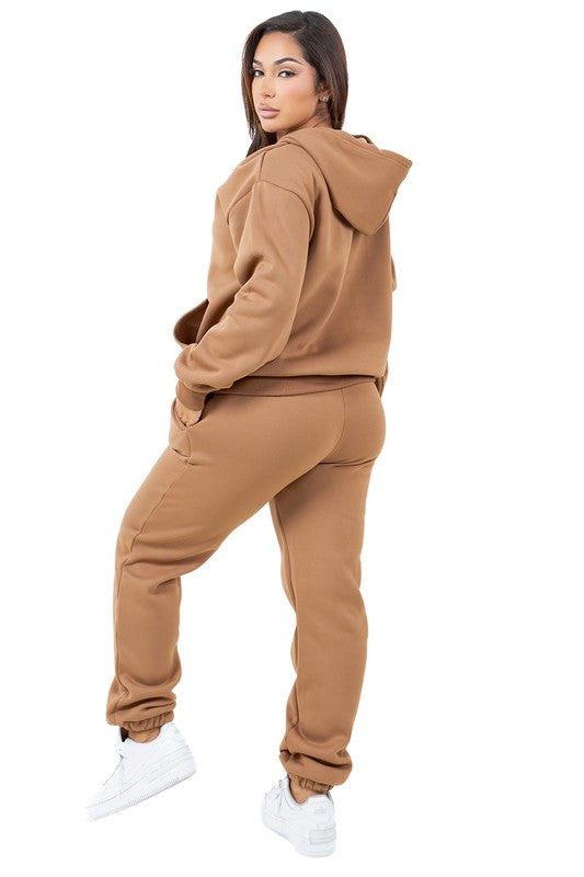 KANGAROO POCKET SWEATSUIT