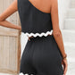 CONTRAST TRIM SINGLE SHOULDER SHORT SET Wäre Rare Trend