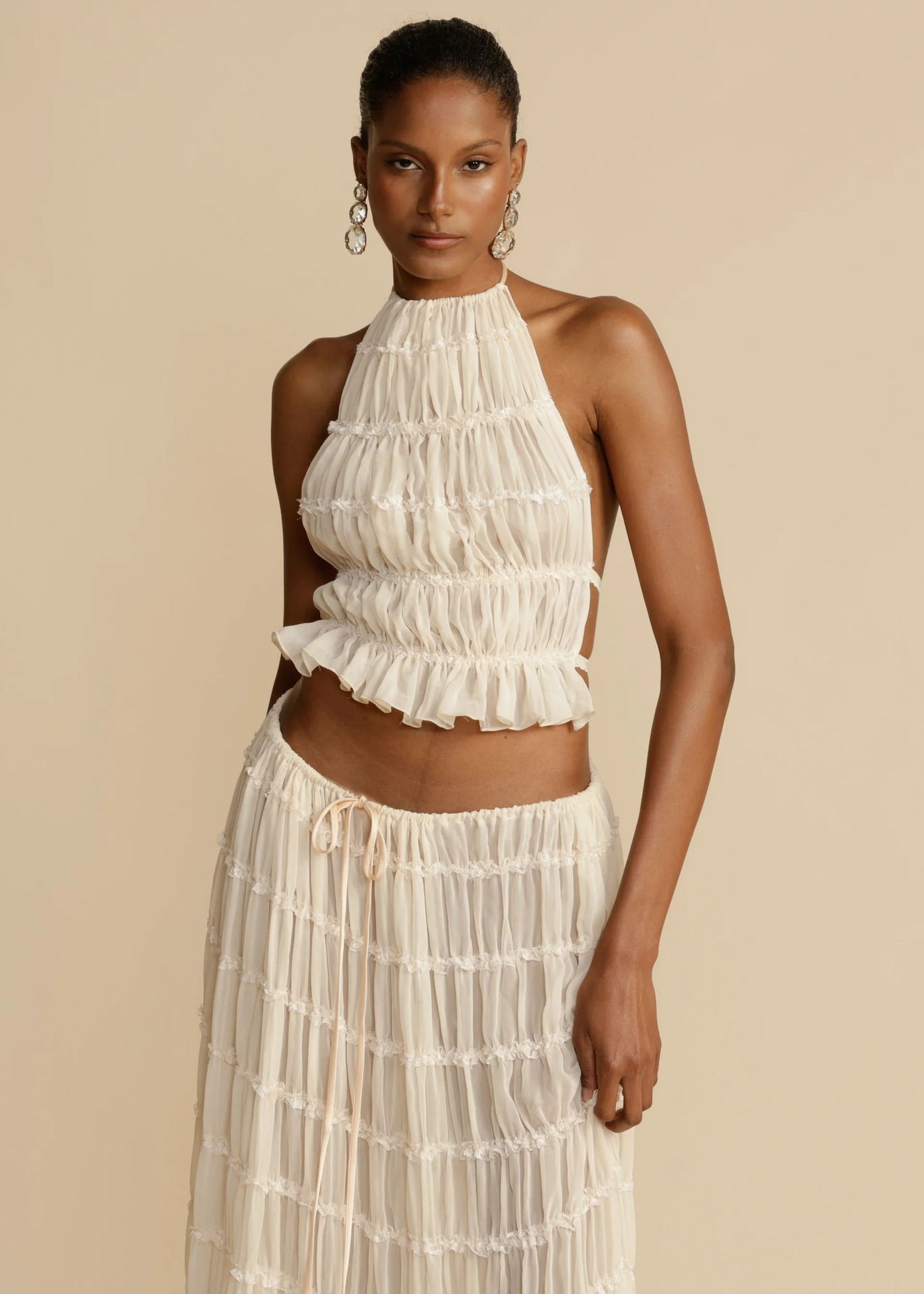 2pcs Women's Dress Suit Sexy Sleeveless Backless Cropped Halter Top And Pleated Long Skirt Beach Clothing Route