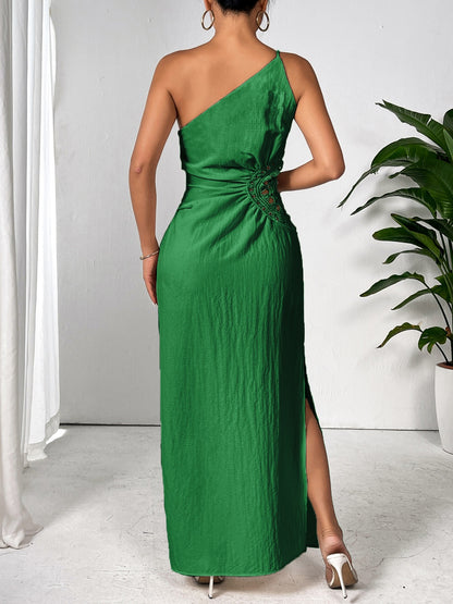 OPAQUE ONE SHOULDER MAXI DRESS