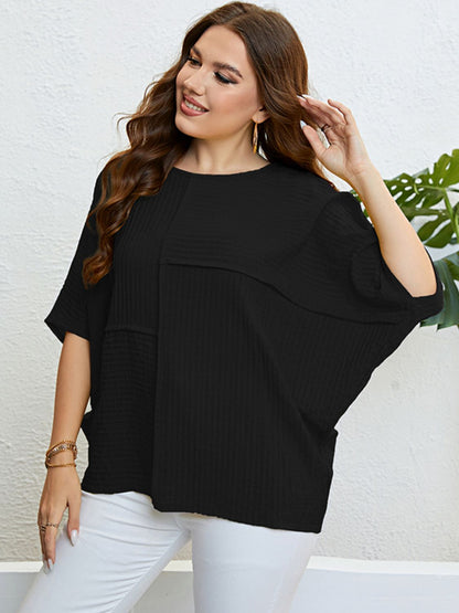 PLUS SIZE SEAMED TOP